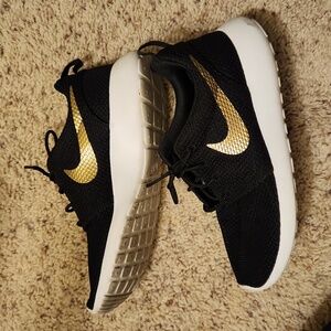 Excellent condition Nike sneakers custom ordered